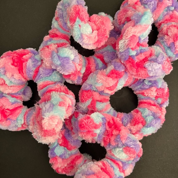 Crocheted Scrunchies - Picture 1 of 12